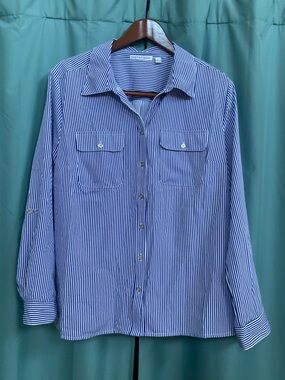 Notations Blue and White Pinstripe Casual Button-Down Shirt